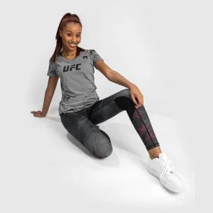 T-Shirt UFC Venum Authentic Fight Week 2.0 - Donna - grigio