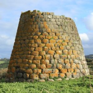 I Nuraghi ciondolo in Ossidiana – Artigianato Artistico Sardo