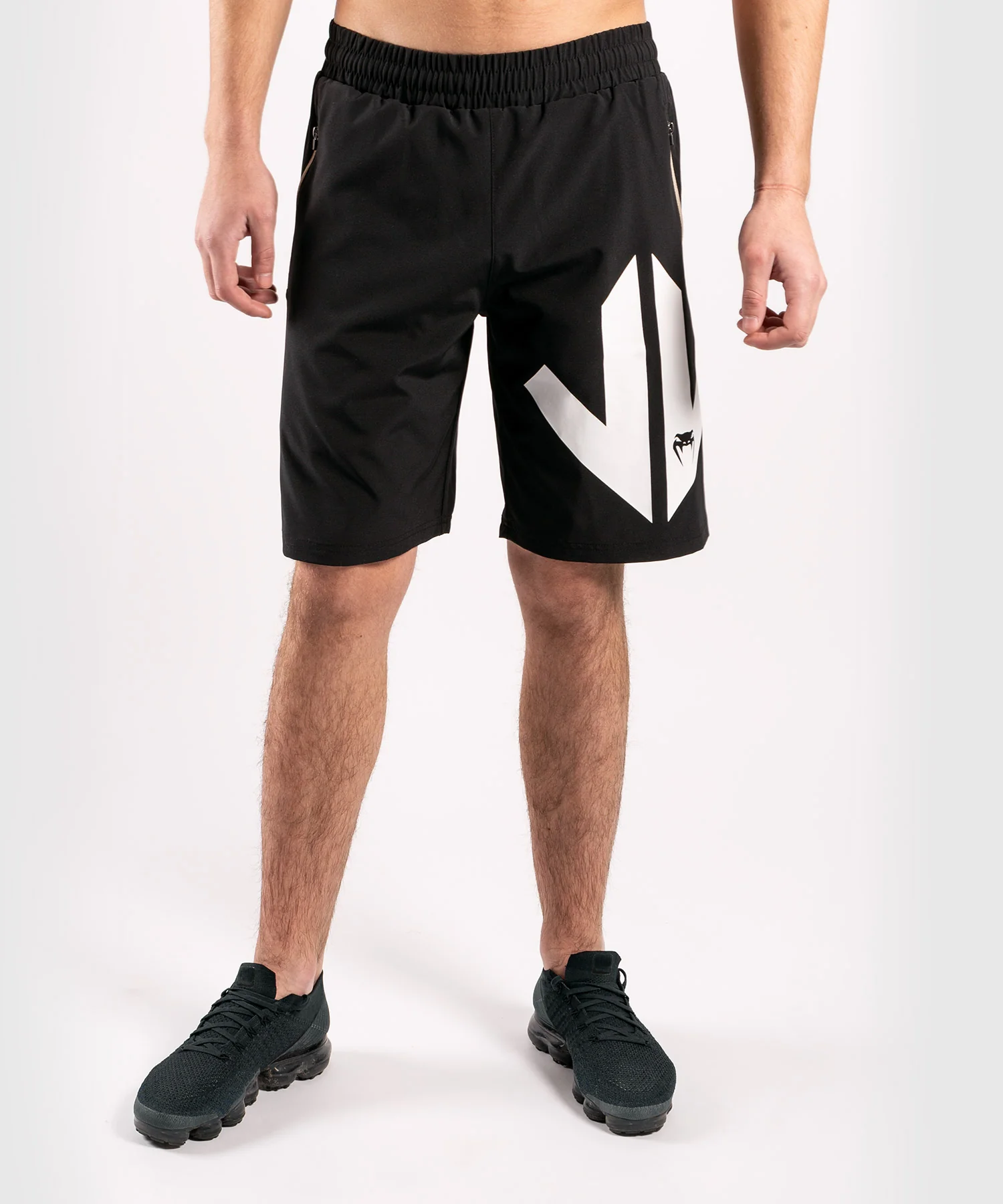 Venum Arrow Loma Signature Collezione Sport Shorts - Nero/Bianco - immagine 2